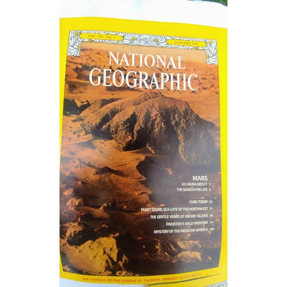 Vintage Bundle of five (5) 1977 National Geographic magazines - Picture 7 of 10